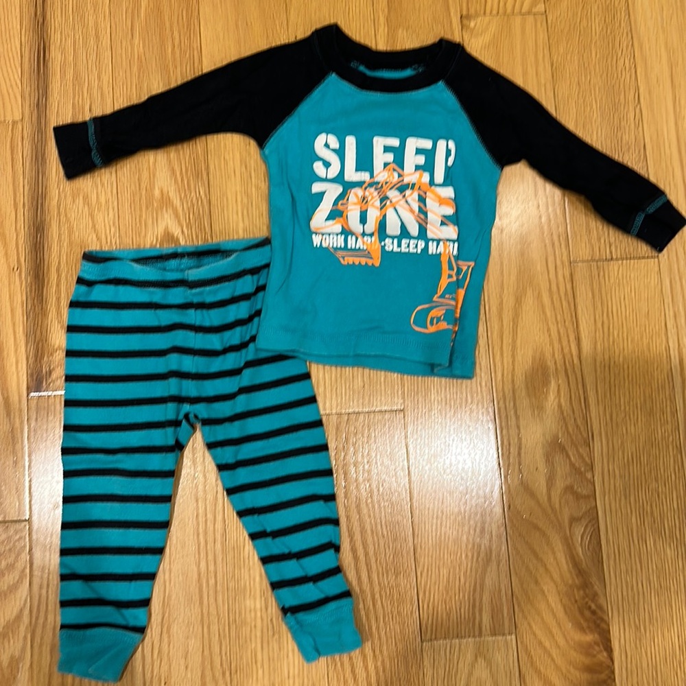 Carter’s Baby Boy PJ’s 12 months